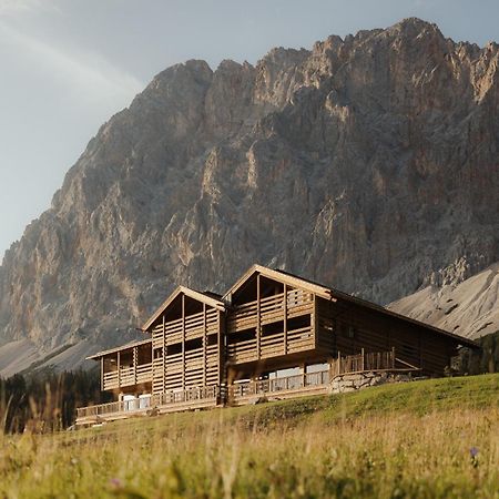 Eriro Hotel Ehrwald Buitenkant foto